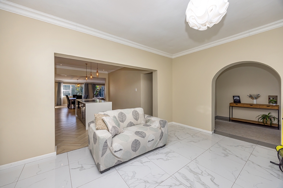 3 Bedroom Property for Sale in Avondale Western Cape